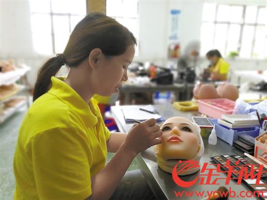 广东隐形娃娃,仿真中国娃娃公仔