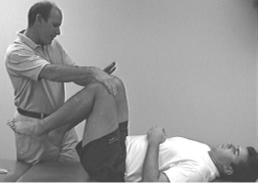 脊柱侧弯怎么健身练背,脊柱侧弯背部左高右低怎么纠正