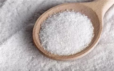 盐除了做饭还能干什么,盐除了当调味料使用还可以干什么