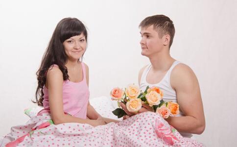 自然受孕怎样让胚胎着床发育好,高龄产子的成功案例