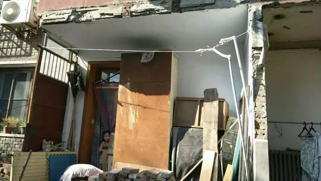 现场直播拆违建,复兴区拆违建最新消息