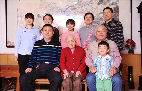 「她之声·关注」寻找家庭幸福密码│最美家风家训之历城篇