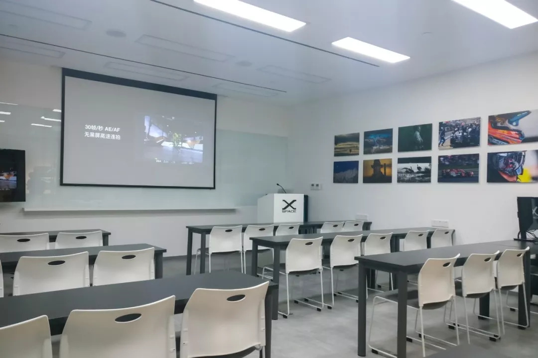 价值百万的电影摄影机,200元的摄影棚