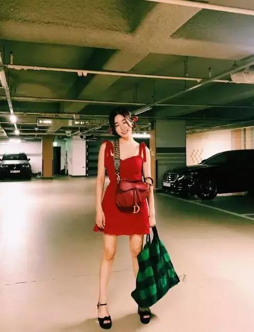 155小个子显瘦显高推荐,155小个子女生显高