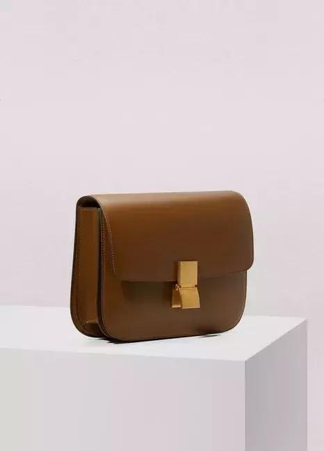 CELINE换Logo了！老Céline还有什么值得买的？