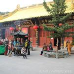 宁波舟山普陀山旅游团报团两日游,普陀山两日游住岛上好还是外面好