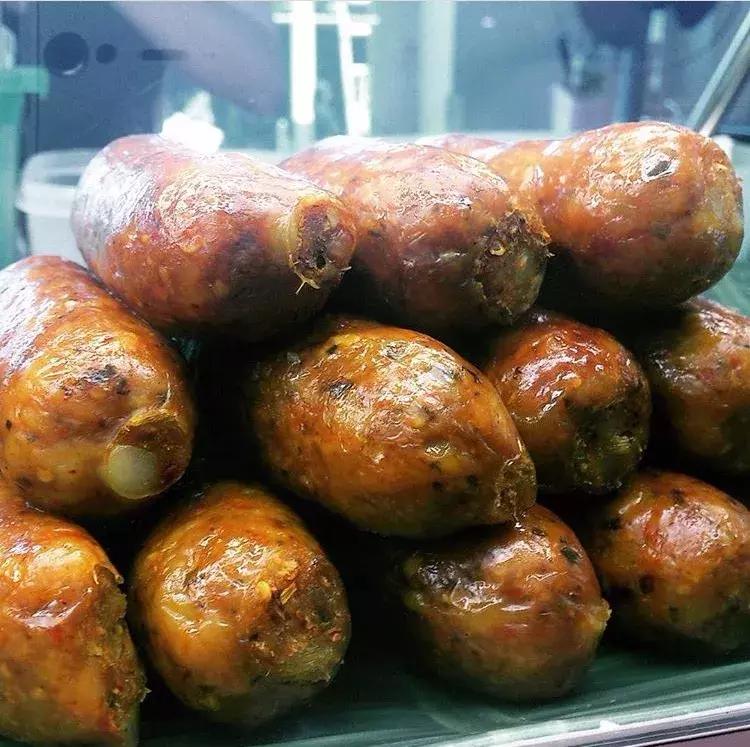 每次来泰国都要吃榴莲,在泰国买什么零食好吃