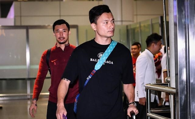 男足遭吐槽,男足被骂上热搜