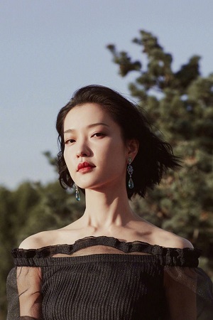 回眸一笑百媚生忧郁图片,回眸一笑百媚生是怎样的笑