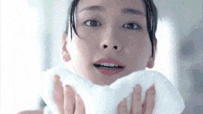 洁面仪真的比手动洗脸干净吗,洁面仪用什么洗得干净