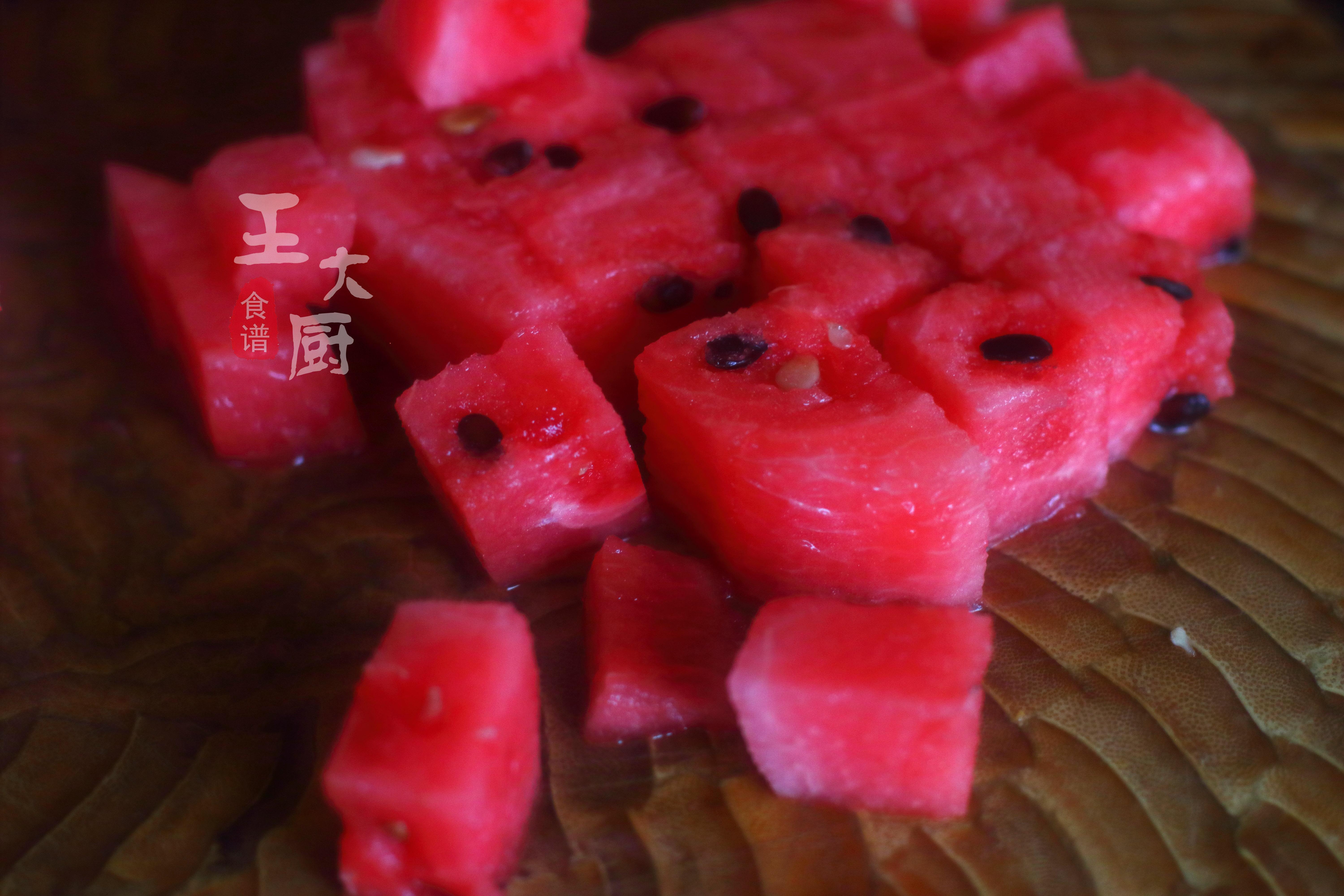 做法简单又好吃的水果捞,怎么制作西瓜水果捞