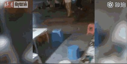 湖南路虎撞死15人视频,湖南路虎撞人事件视频