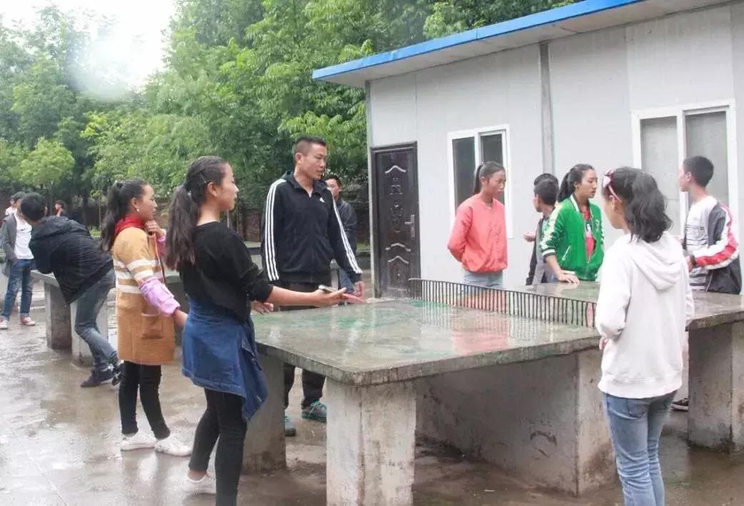 乐山好教师：水口中学张建强：援彝支教，展现教师最美好的一面