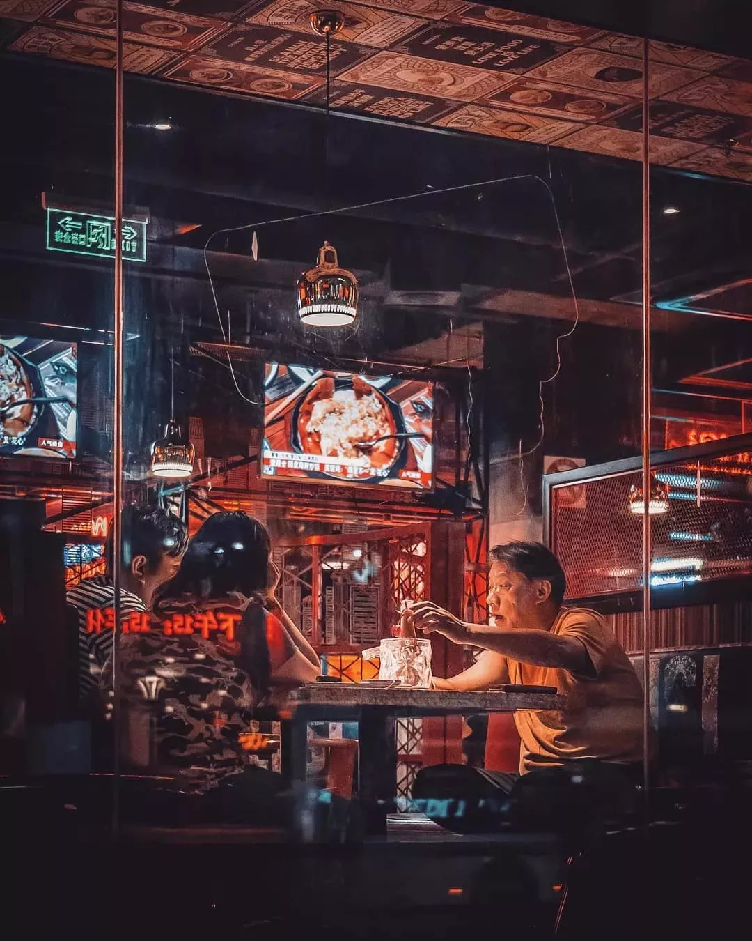 上海惊艳视频,上海夜景震撼外国人视频横屏