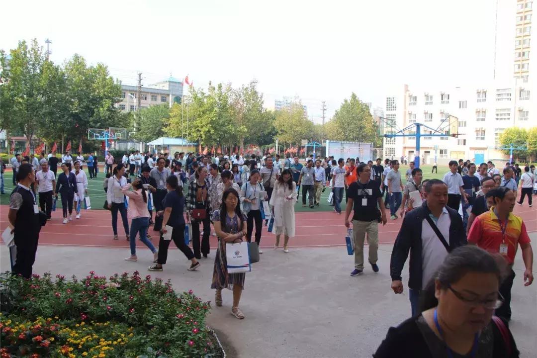 千人参会,金太阳教育2018整体备考策略研讨会在衡水十三中召开