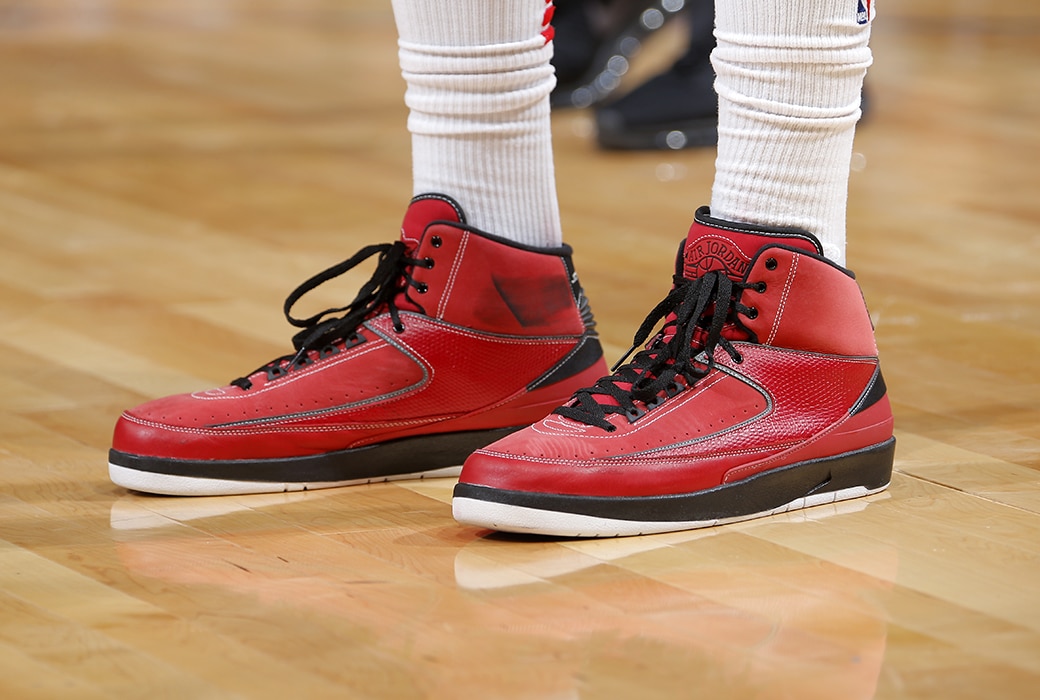 塔克球鞋上脚视频,塔克4000双球鞋