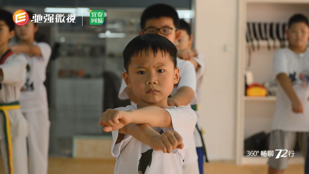 《畅聊72行》那些年，从小痴迷跆拳道的少男少女们