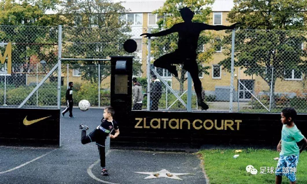 强袭球门500次！37岁天王再造神纪录，全因童年的辛酸经历