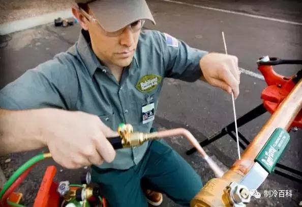 空调铜管焊接时防氧化方法,铜管焊接方法与防氧化处理