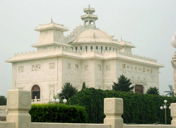 大理石中花白和直纹白,汉白玉大理石有黄色花纹