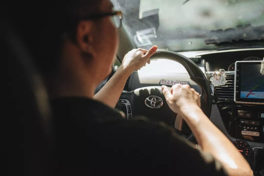 长城腾翼v80移植发动机,长城v8改装丰田voxy