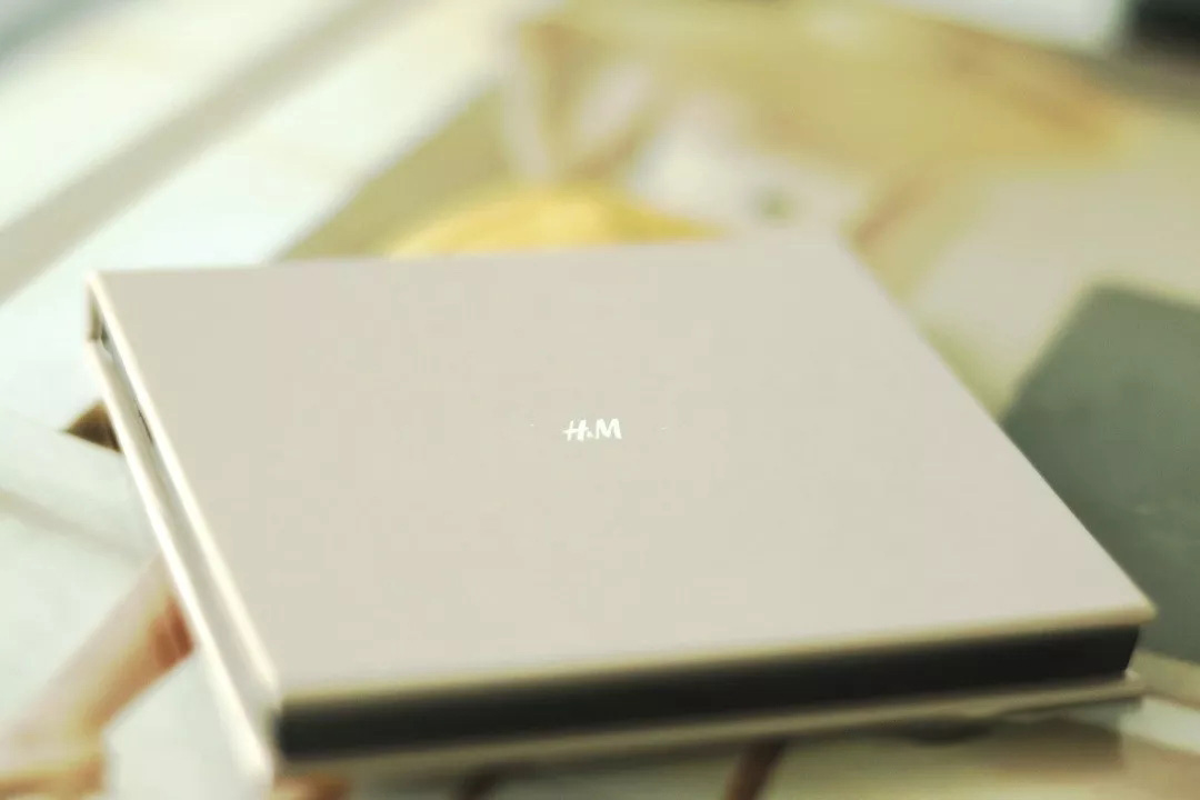 用了HM的彩妆后，再也不想买它家的衣服了