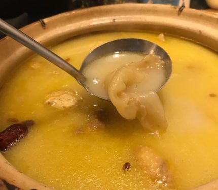 “山竹”过境，多雨模式启动，门口的餐馆也是极好，就近吃点啥？