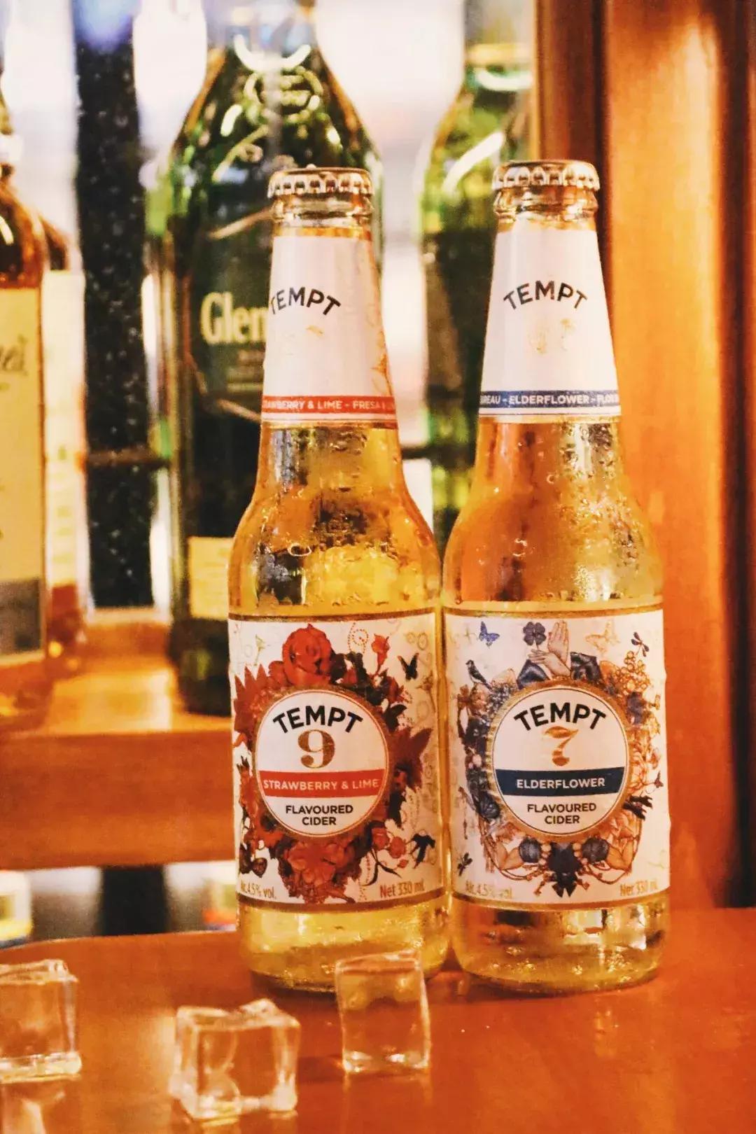 民歌湖酒吧颜值最高的酒吧,畅饮酒吧全国哪里