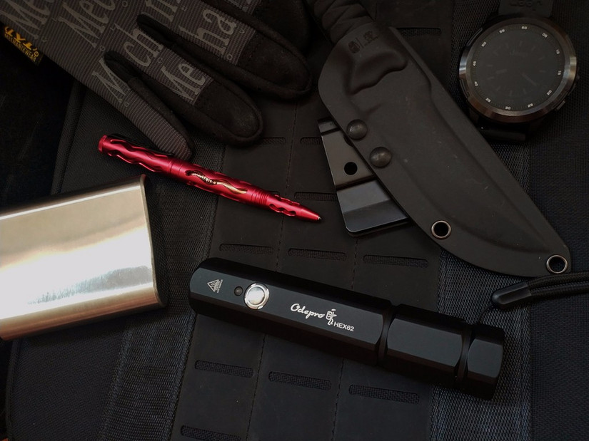 独有的六面体手电——奥德宝HEX62手电测评