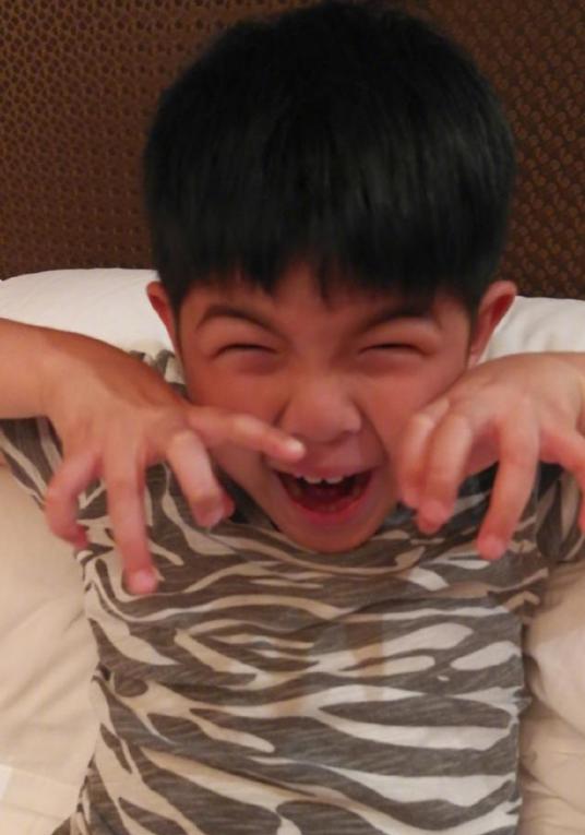 沙溢老婆胡可图片,沙溢胡可夫妻幸福一家人