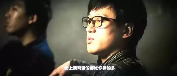 钱难赚屎难吃下一句怎么回复,钱难赚屎难吃怎么高情商的回复