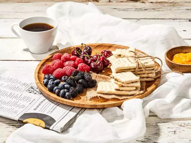 一根夹心饼干热量,夹心饼干一根一根的