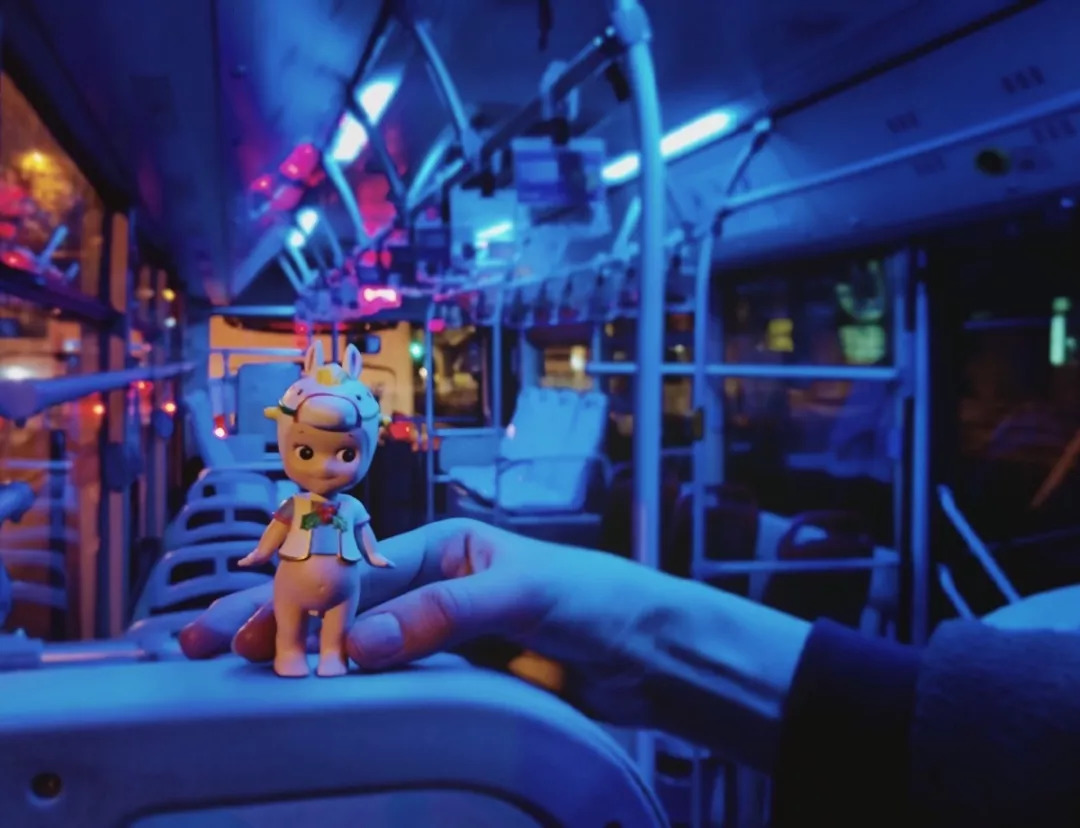 南京的夜晚真实图片,2005年的南京街头真实影像