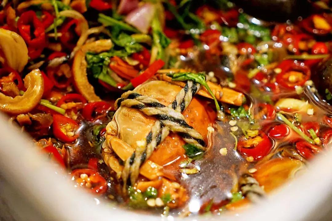 蟹黄的肥美鲜香,蟹黄味蟹香馥郁入口松脆