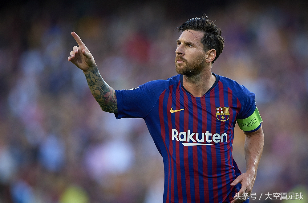 梅西评价姆巴佩帽子戏法,梅西表现打脸金球奖