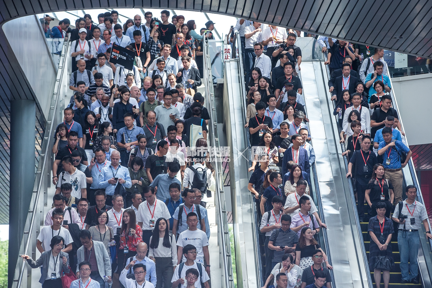 马云给阿里新成立的半导体公司取名“平头哥”，敢和狮子毒蛇叫板的平头哥什么来头？