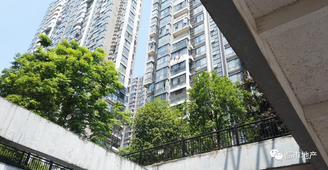 长沙市湘江世纪城有多大,长沙湘江世纪城有多少人