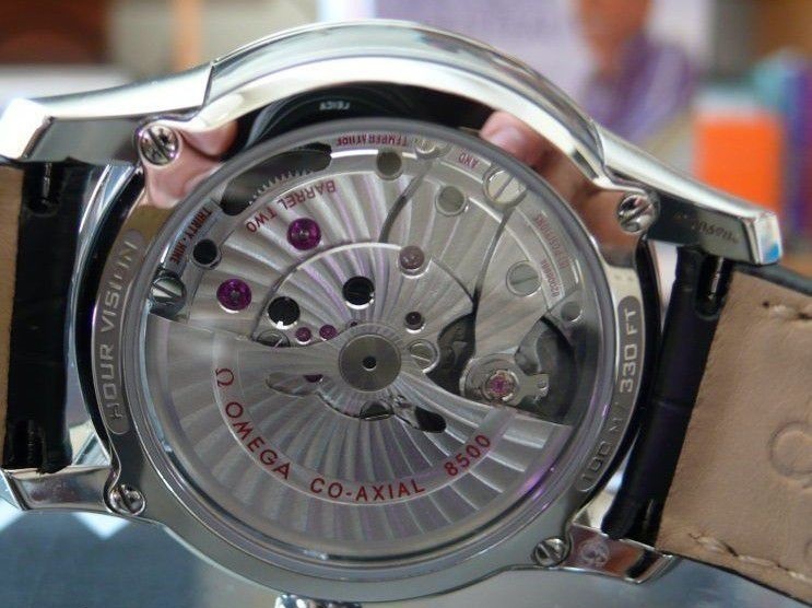 欧米茄手表优点与缺点 (欧米茄星座手表如何选择)