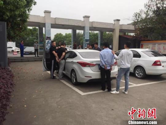 组“麻友圈”线上打麻将一年获利3000万流水达5亿多！警方破获新型网络赌博案