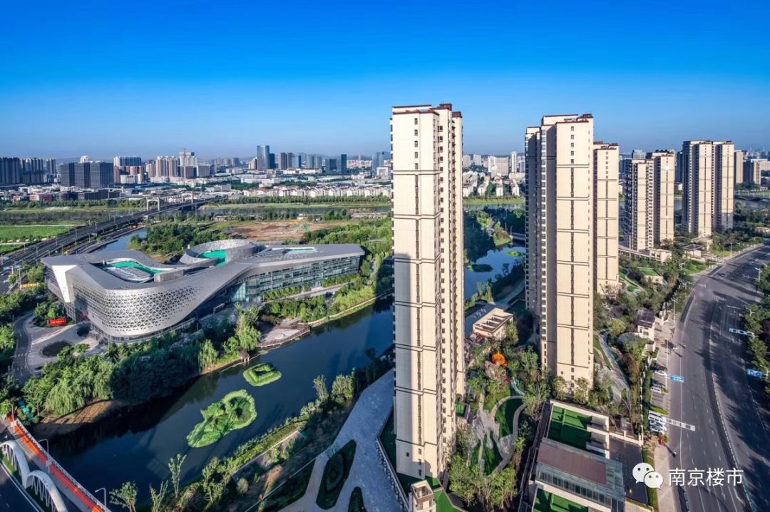 惊艳！今天南京网红盘交付，业主狂赚100多万！
