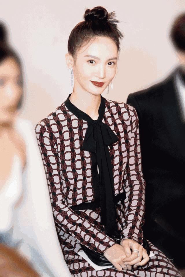 拼衣Q的时装周到底穿什么才能稳赢？秘密*器武**就是它～