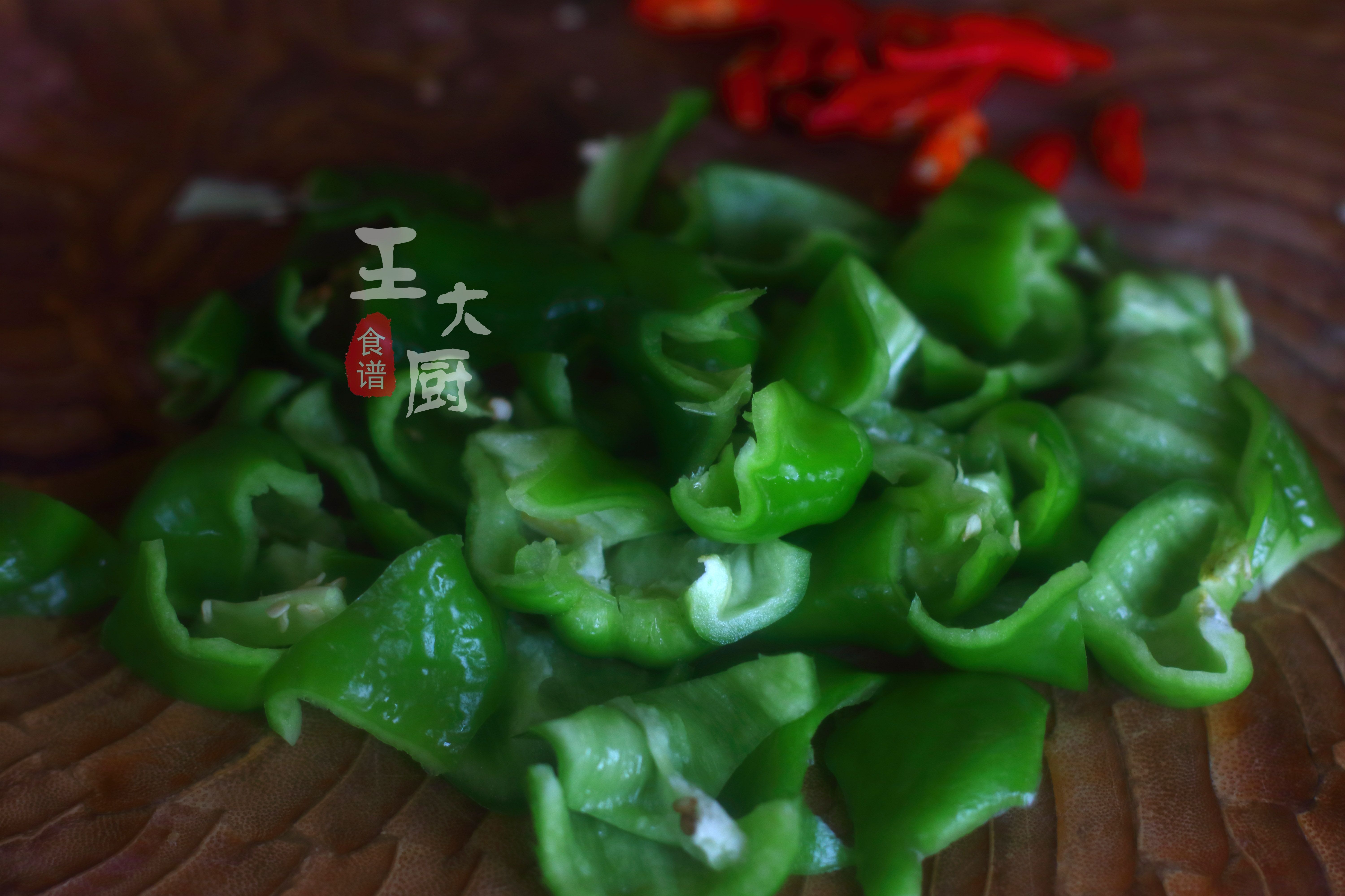 鹌鹑蛋能咋吃,鹌鹑蛋能吃壳怎么吃