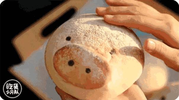 奶黄流心月饼到底好吃不,正宗奶黄流心酥月饼