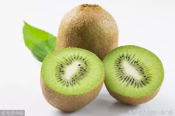 吃了猕猴桃10岁男孩,吃了猕猴桃男孩突发休克送急诊