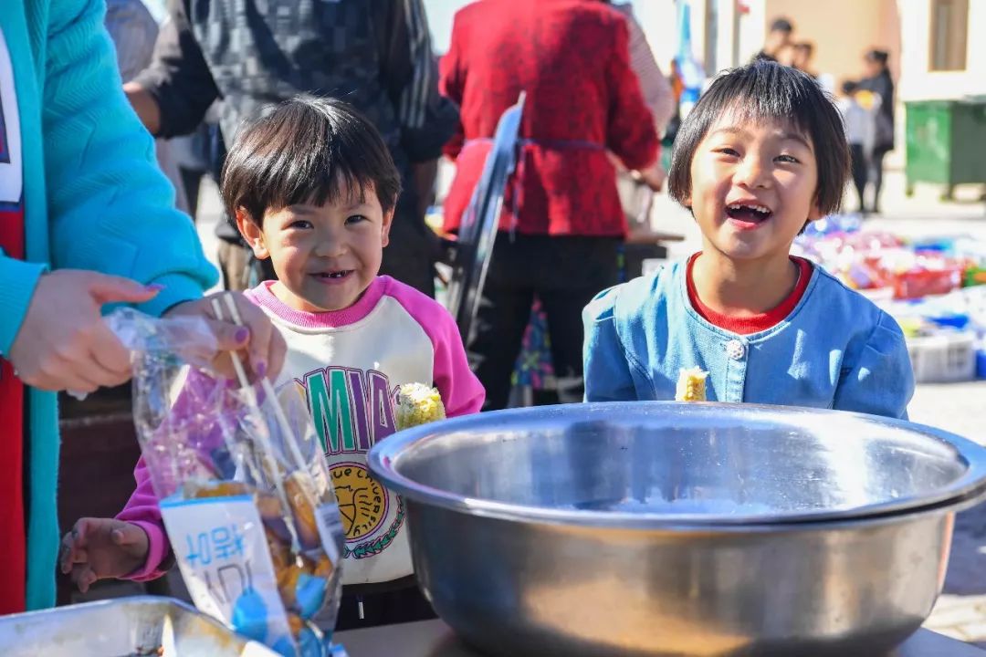现场太火爆！看东胜区折家梁村如何庆丰收！