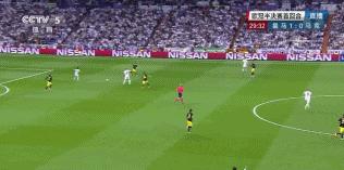 实况足球实用进攻技巧,实况足球超实用的进攻技巧