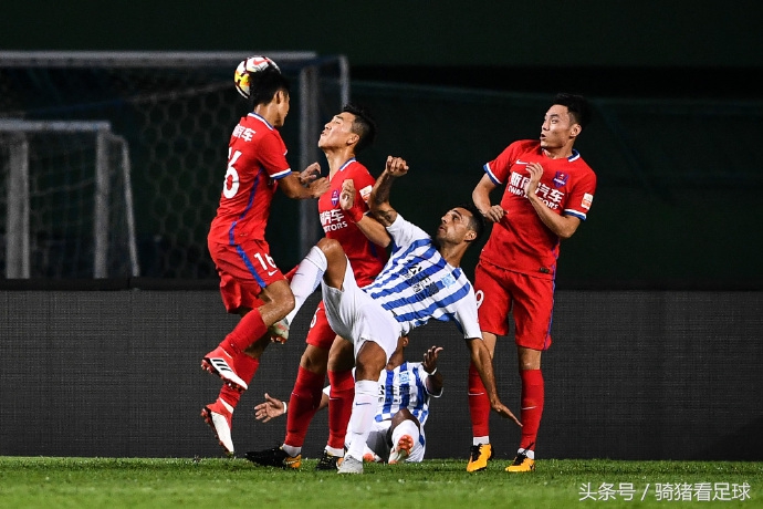 广州恒大vs重庆斯威比赛集锦,广州富力对重庆斯威