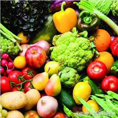 鼻子两边长很大的痘还痛,鼻子两边老是起白痘