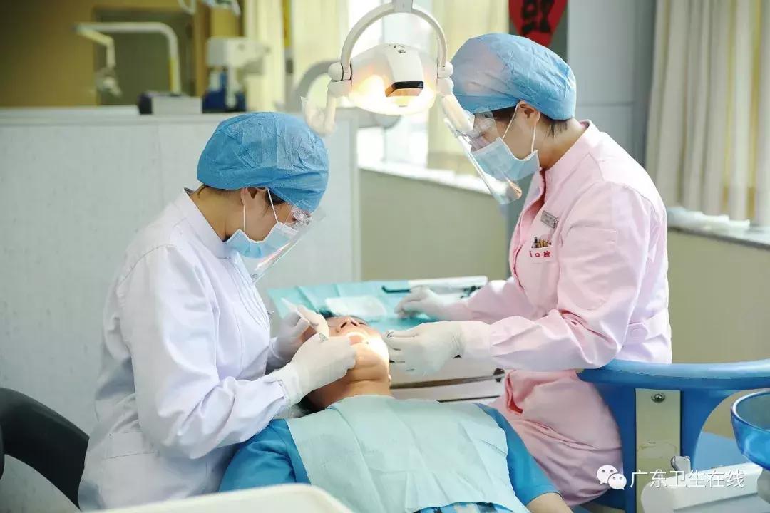 从28张牙椅起家到跻身华南专科声誉前五，这家医院用了10年