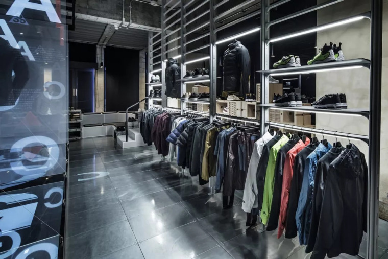 这位设计师的脑洞也是真够逆天的,这位设计师太有才了